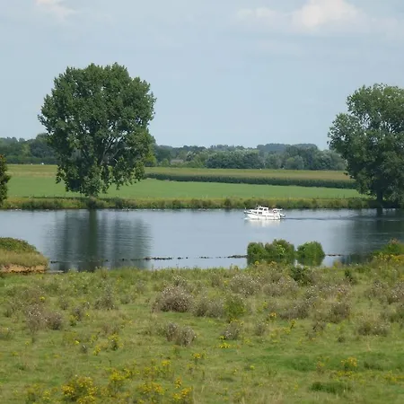 Bed & Breakfast Alphen Gld - *